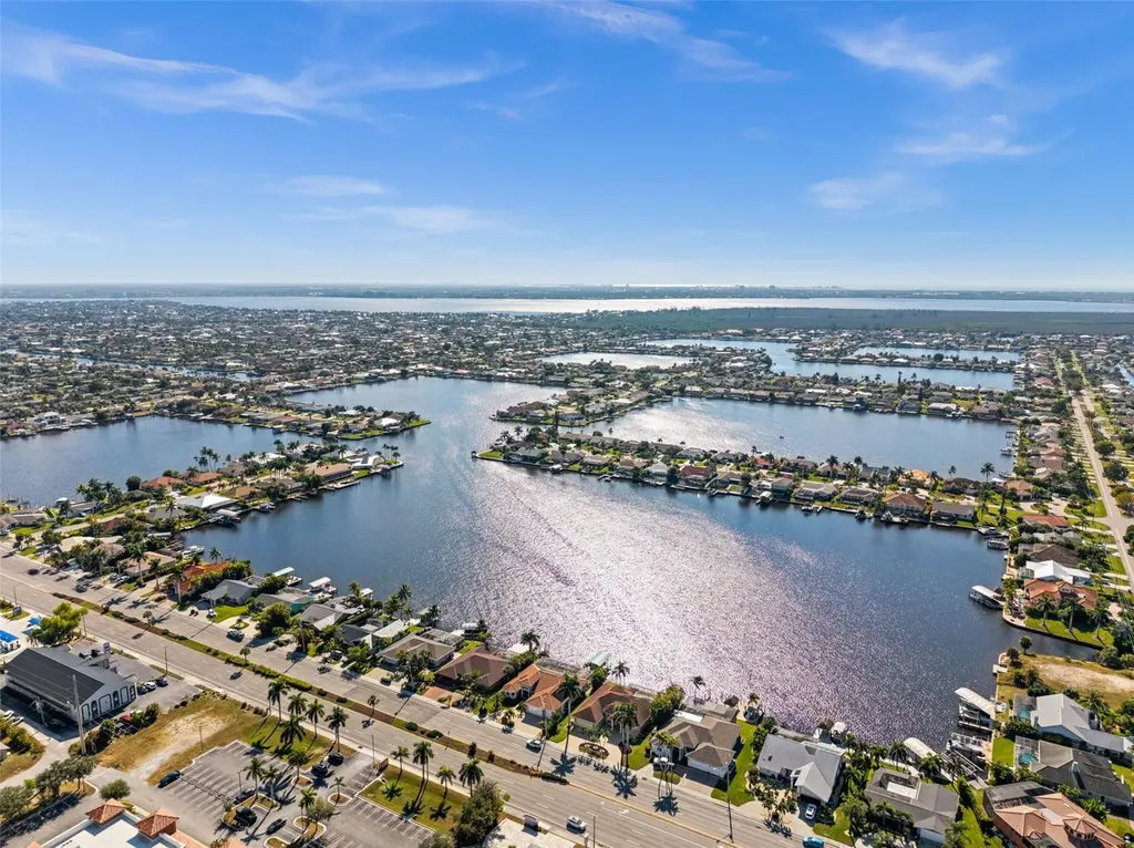 626 Cape Coral Parkway W Cape Coral FL 33914