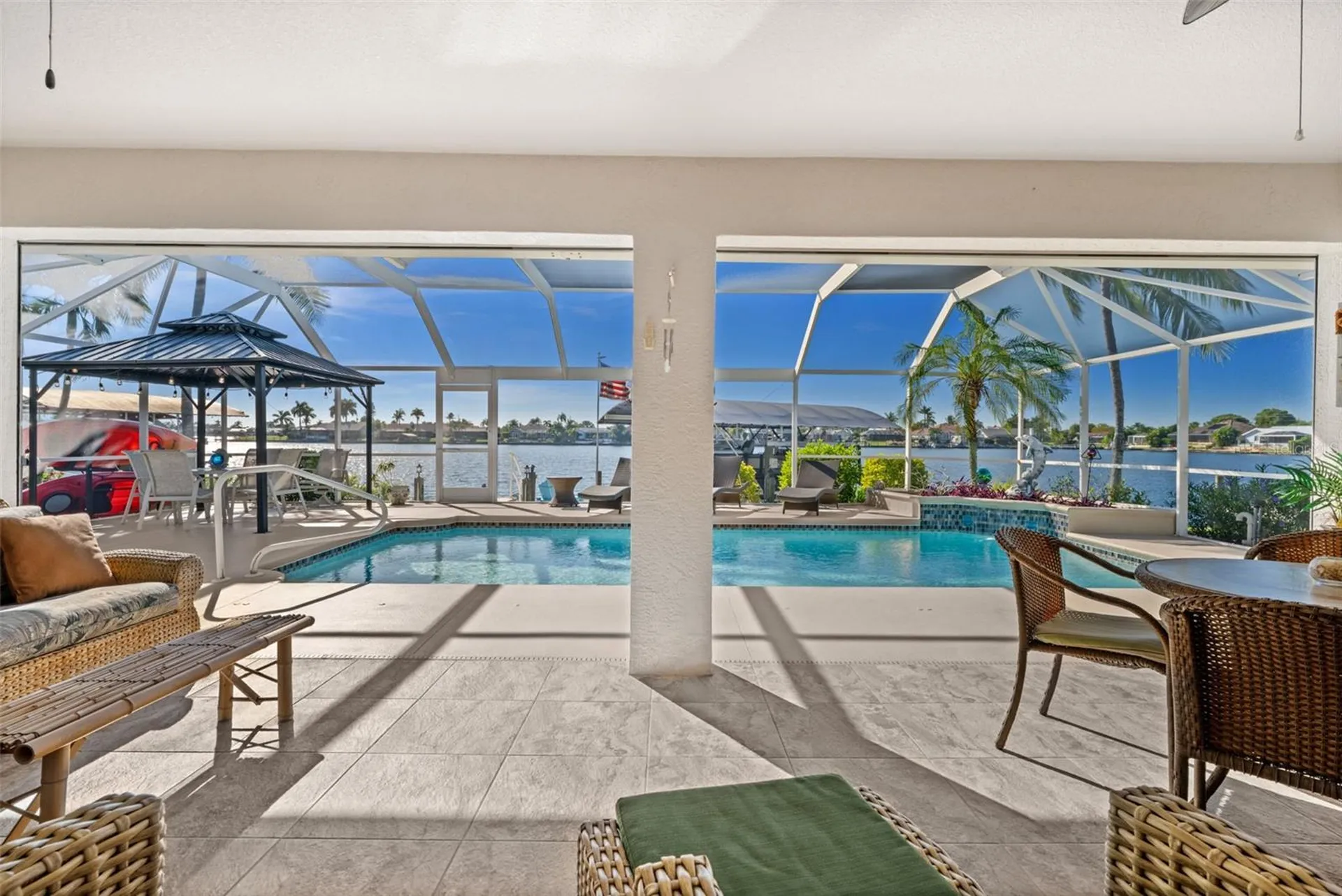 626 Cape Coral Parkway W Cape Coral FL 33914