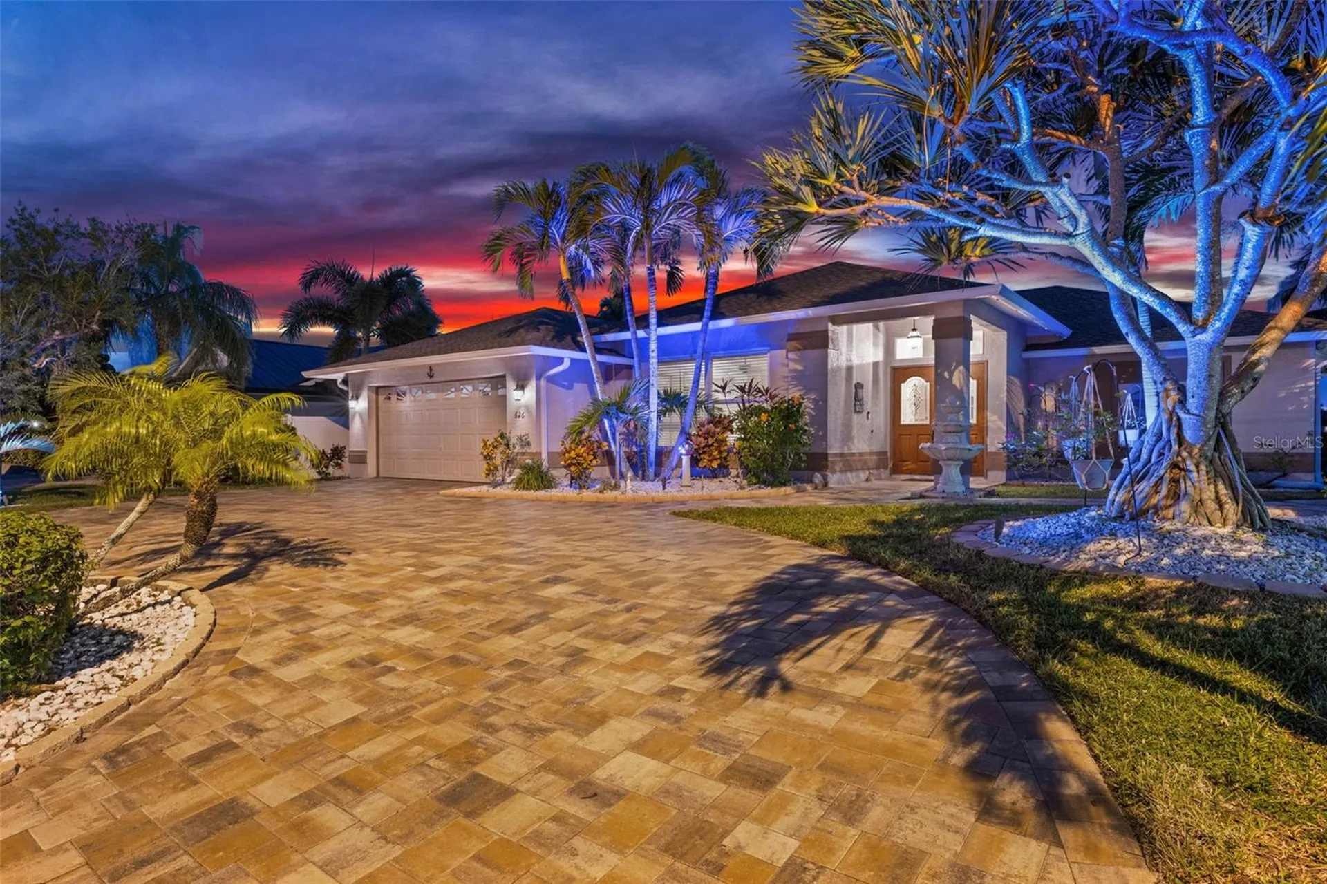 626 Cape Coral Parkway W Cape Coral FL 33914