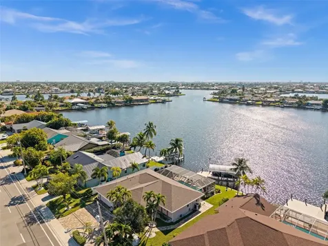 626 Cape Coral Parkway W Cape Coral FL 33914