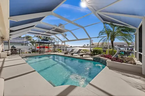 626 Cape Coral Parkway W Cape Coral FL 33914