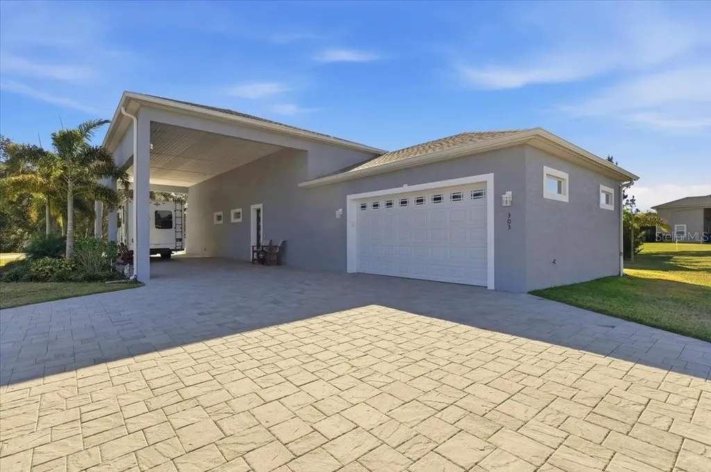 303 Nolane Lane Polk City FL 33868