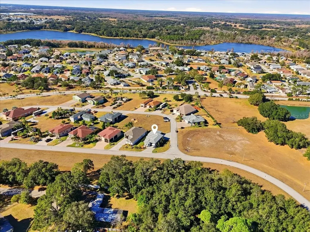 303 Nolane Lane Polk City FL 33868