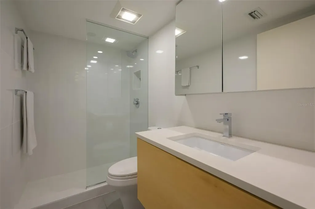 5780 Midnight Pass Road Sarasota FL 34242