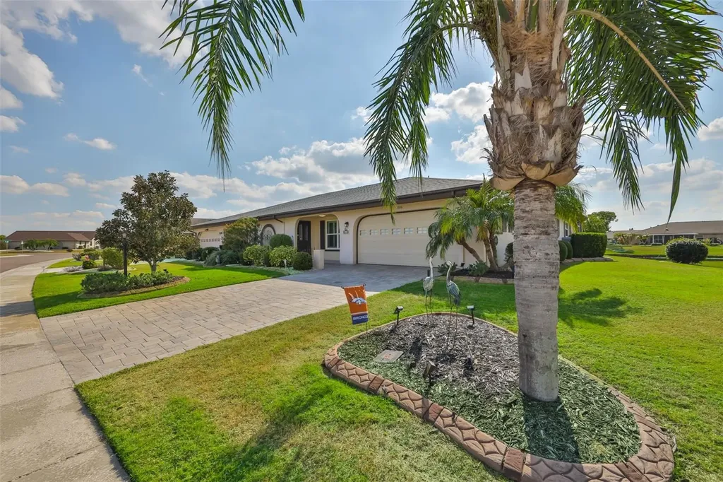 1506 Bentwood Drive Sun City Center FL 33573