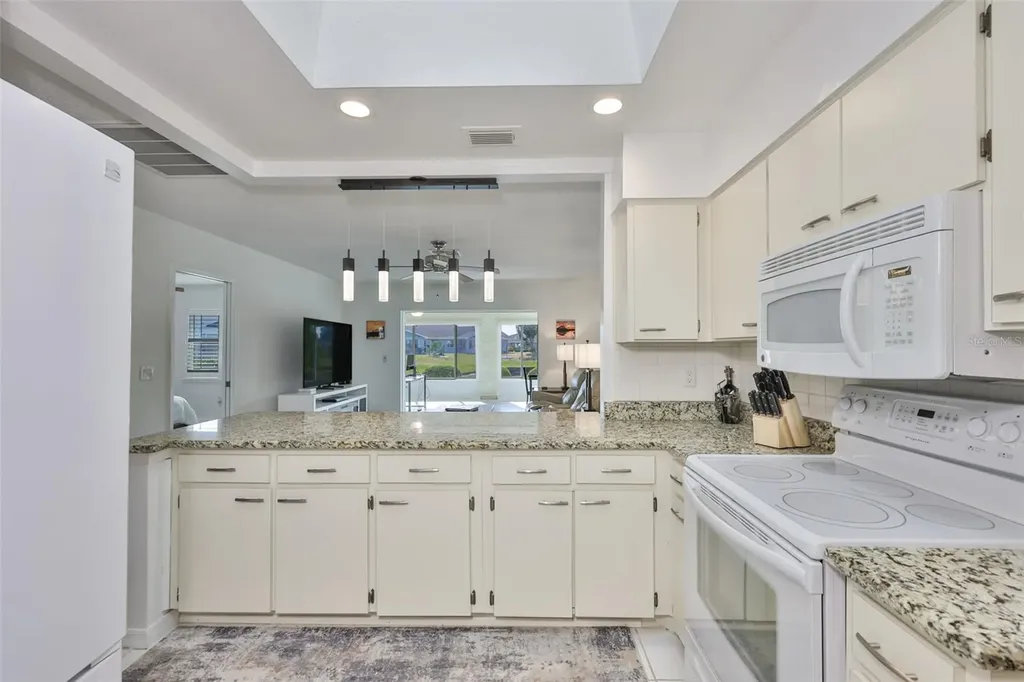 1506 Bentwood Drive Sun City Center FL 33573