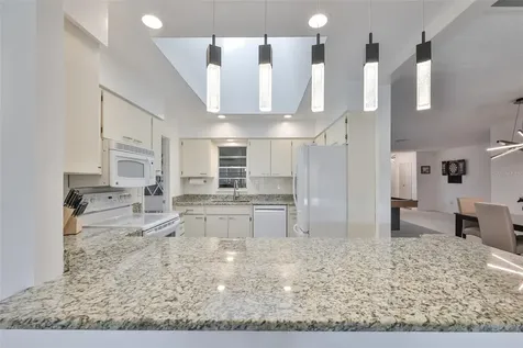 1506 Bentwood Drive Sun City Center FL 33573