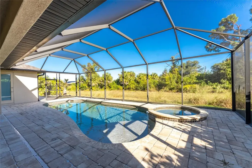167 Mariner Lane Rotonda West FL 33947