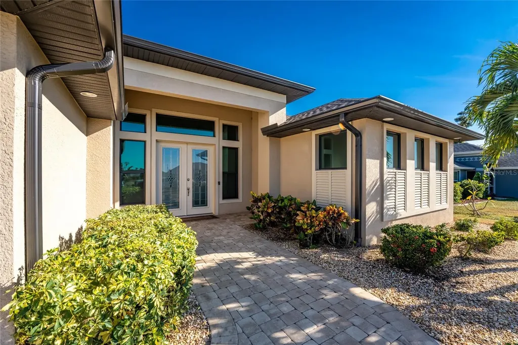 167 Mariner Lane Rotonda West FL 33947