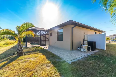 167 Mariner Lane Rotonda West FL 33947