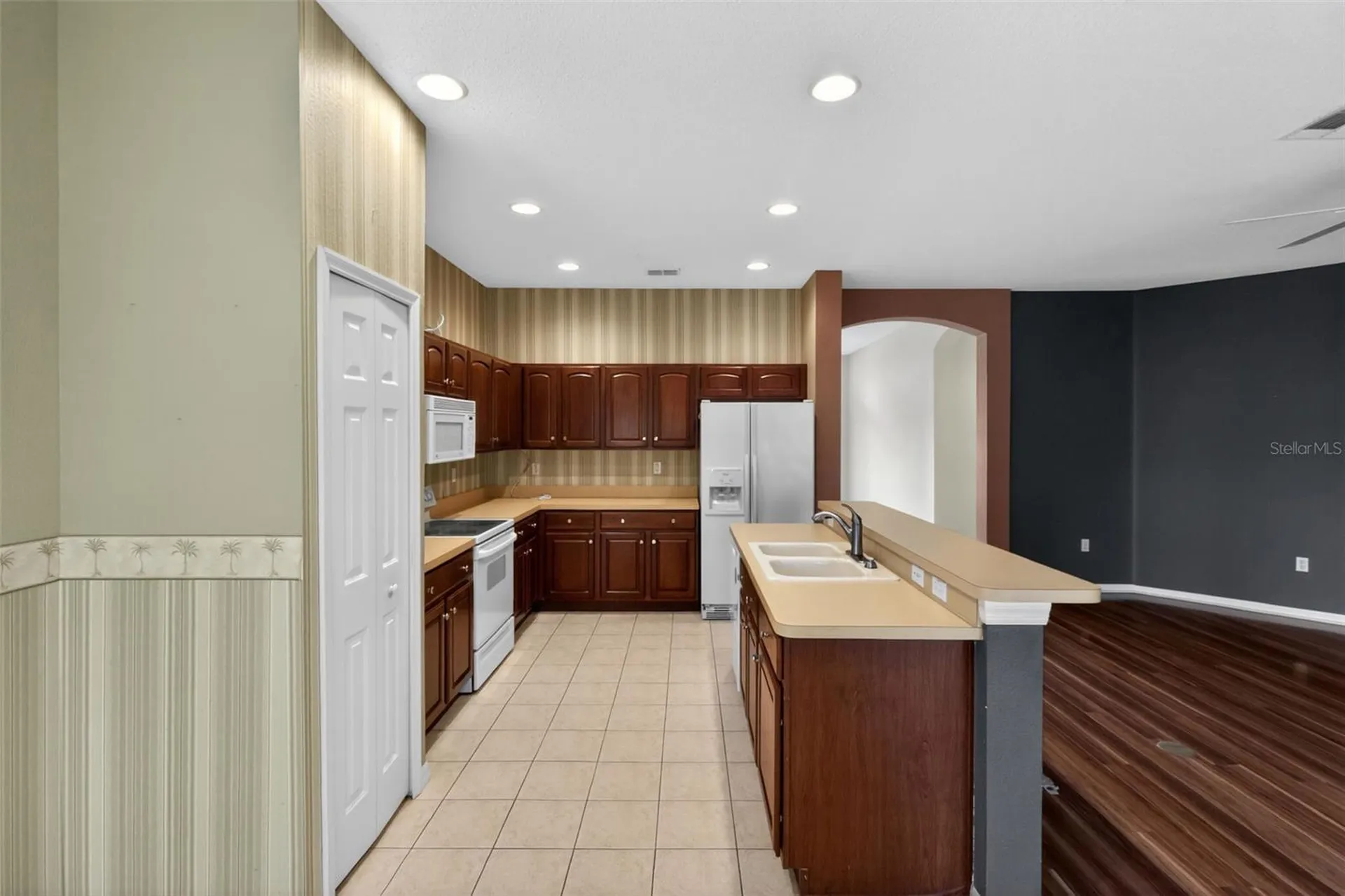 2453 Pleasant Hill Lane Holiday FL 34691