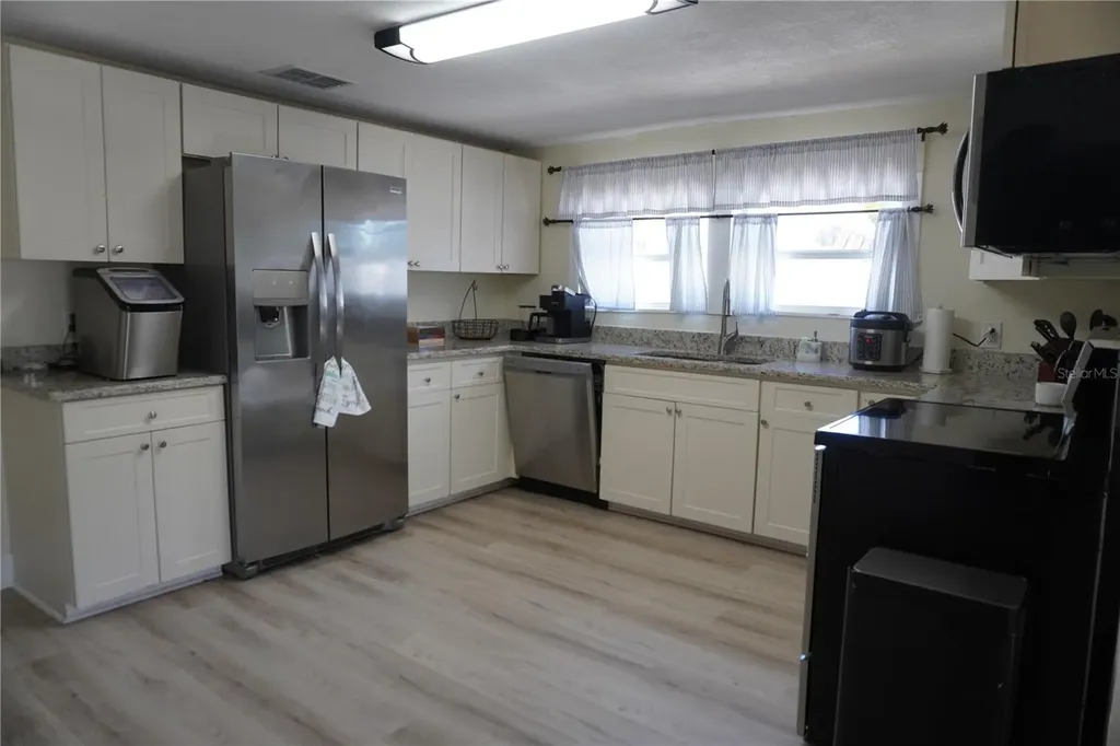 2436 Arapaho Street Sarasota FL 34231