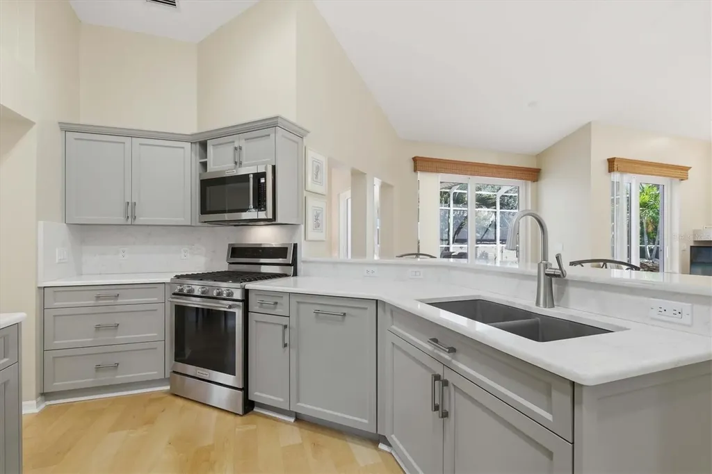192 Sage Circle Crystal Beach FL 34681
