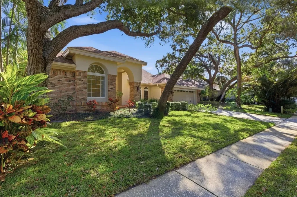 192 Sage Circle Crystal Beach FL 34681