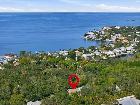 192 Sage Circle Crystal Beach FL 34681
