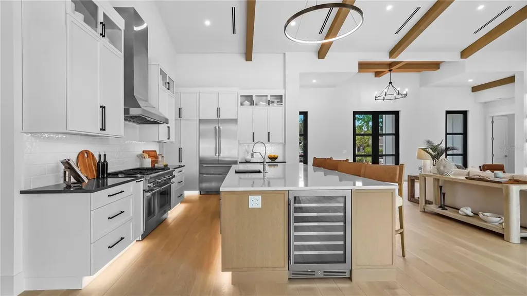 1915 Tulip Drive Sarasota FL 34239