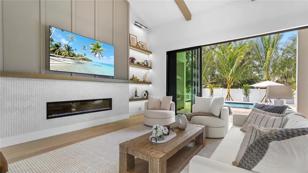 1915 Tulip Drive Sarasota FL 34239