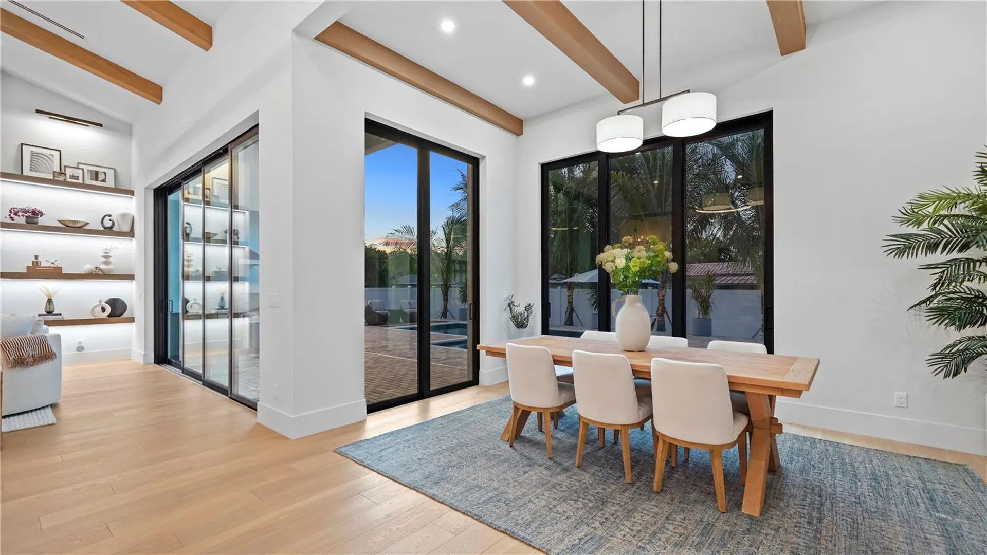 1915 Tulip Drive Sarasota FL 34239