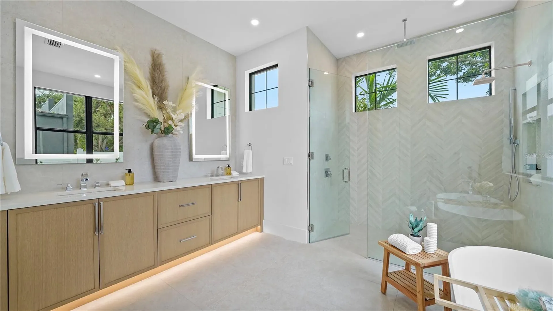 1915 Tulip Drive Sarasota FL 34239