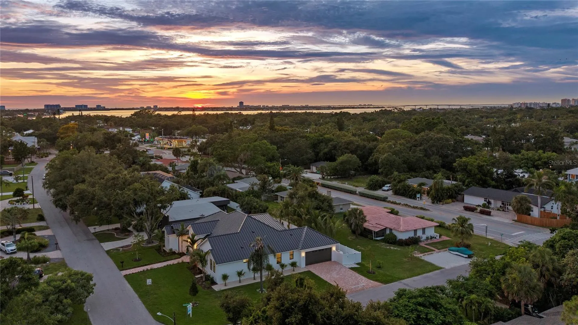 1915 Tulip Drive Sarasota FL 34239
