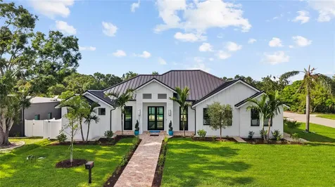 1915 Tulip Drive Sarasota FL 34239