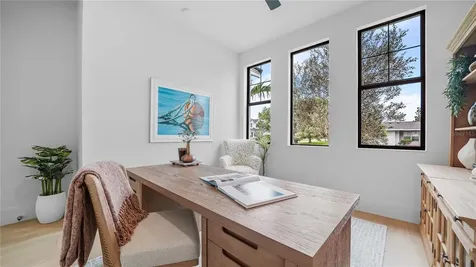 1915 Tulip Drive Sarasota FL 34239