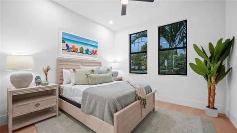 1915 Tulip Drive Sarasota FL 34239