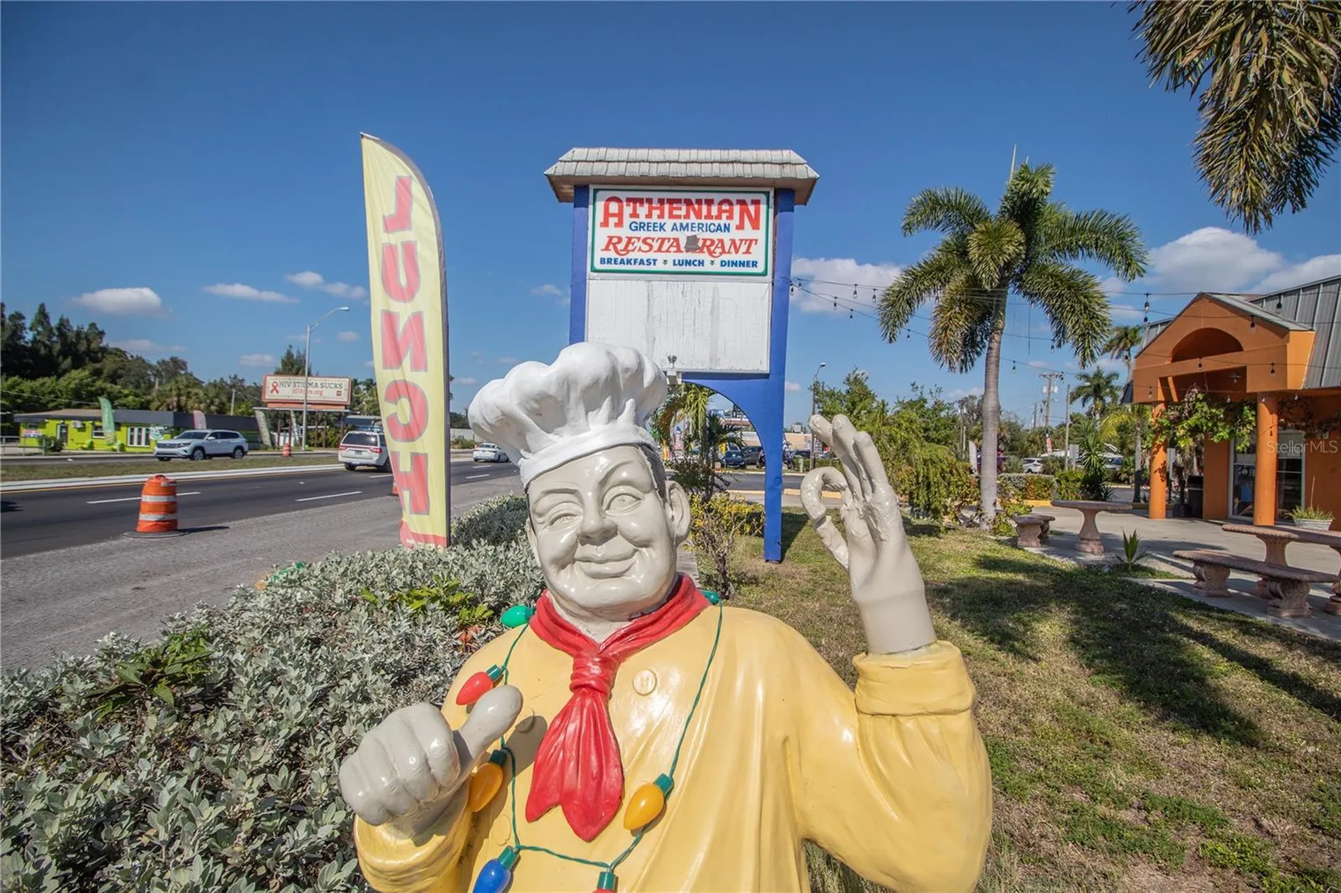 1130 N Tamiami Trail North Fort Myers FL 33903