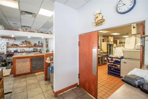 1130 N Tamiami Trail North Fort Myers FL 33903