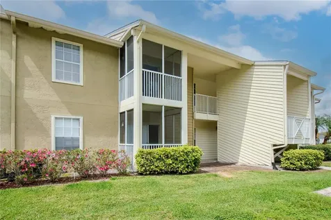 314 Lake Parsons Green Brandon FL 33511
