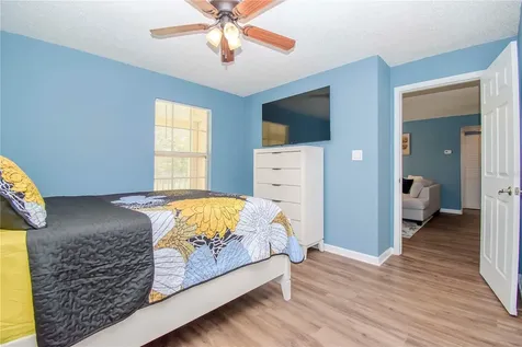 314 Lake Parsons Green Brandon FL 33511