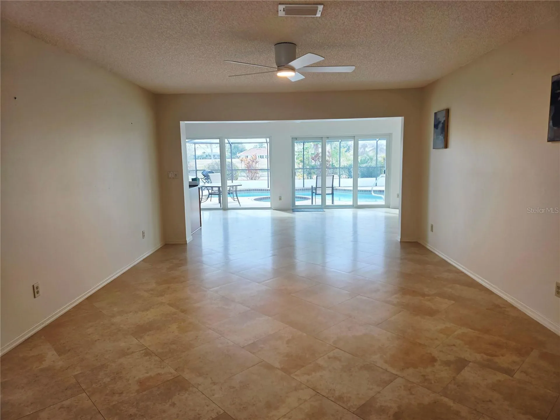 1924 New Bedford Drive Sun City Center FL 33573