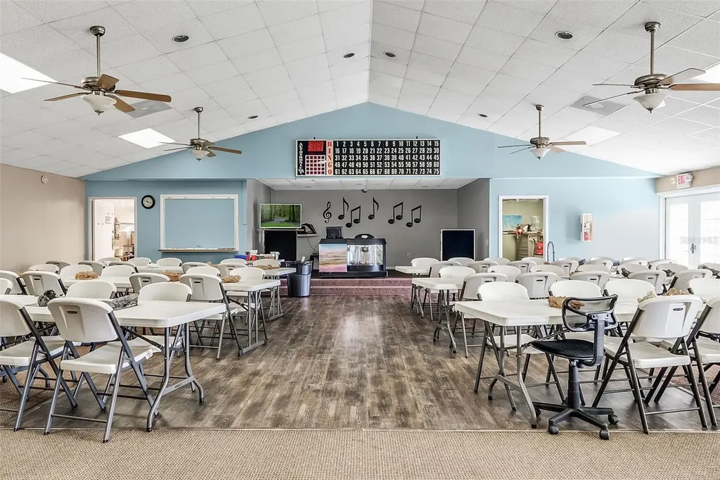 50989 Highway 27 Davenport FL 33897