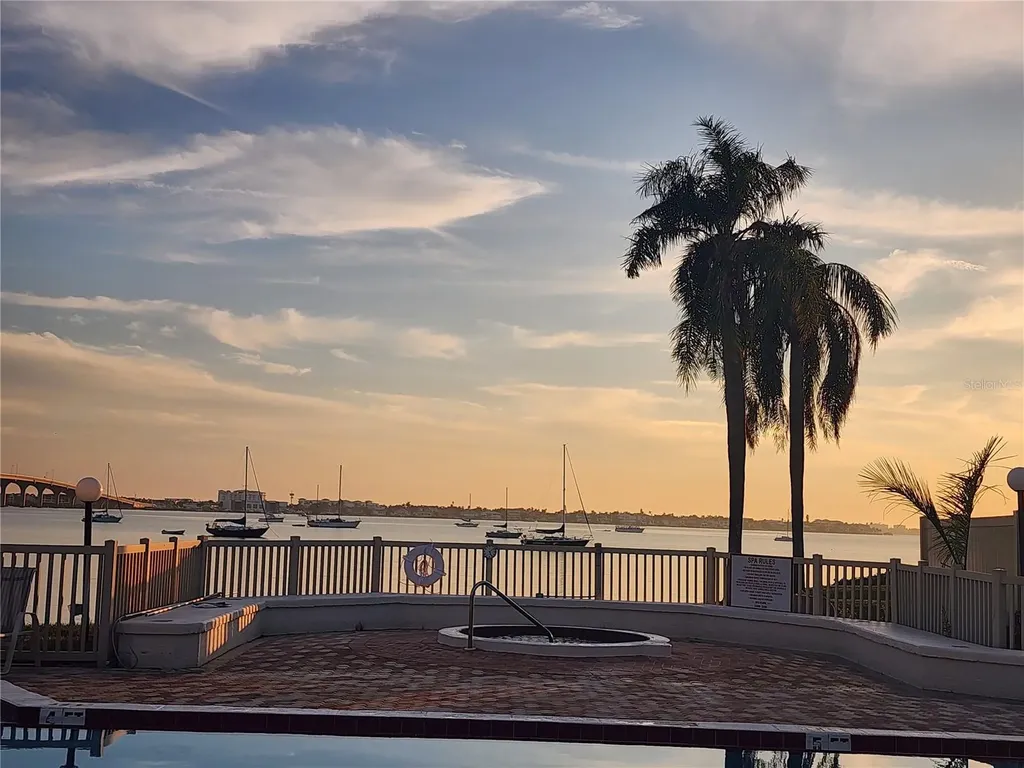 6361 Bahia Del Mar Boulevard St Petersburg FL 33715