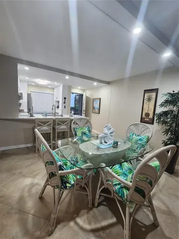 6361 Bahia Del Mar Boulevard St Petersburg FL 33715