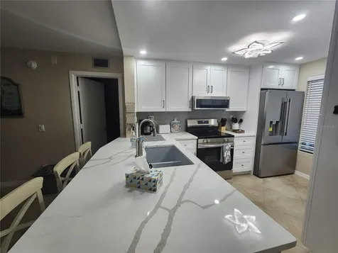 6361 Bahia Del Mar Boulevard St Petersburg FL 33715