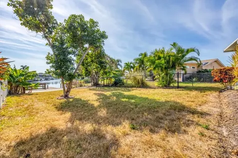 4419 Mangrove Point Road Bradenton FL 34210