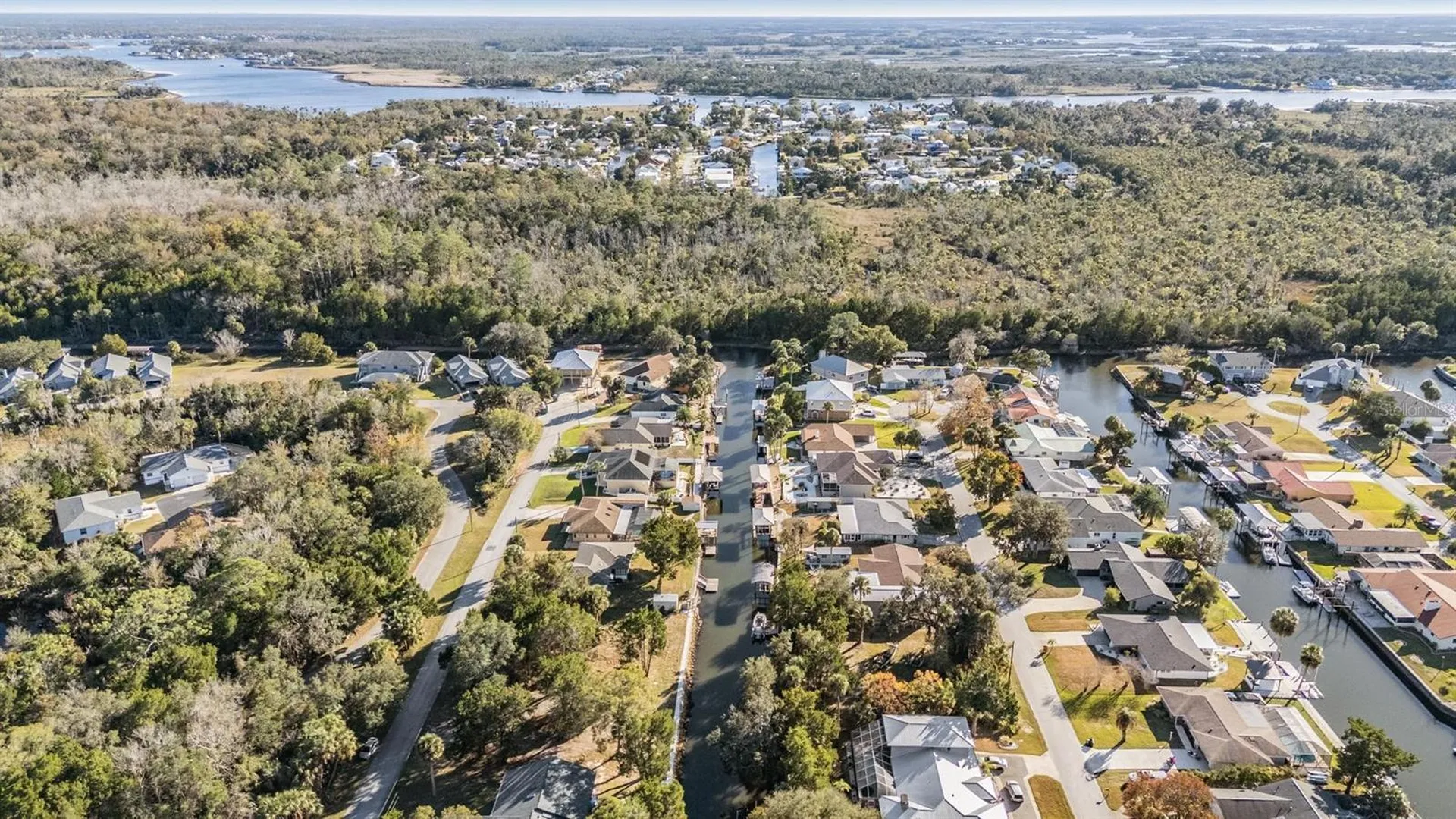 3924 N Apalachee Point Crystal River FL 34428