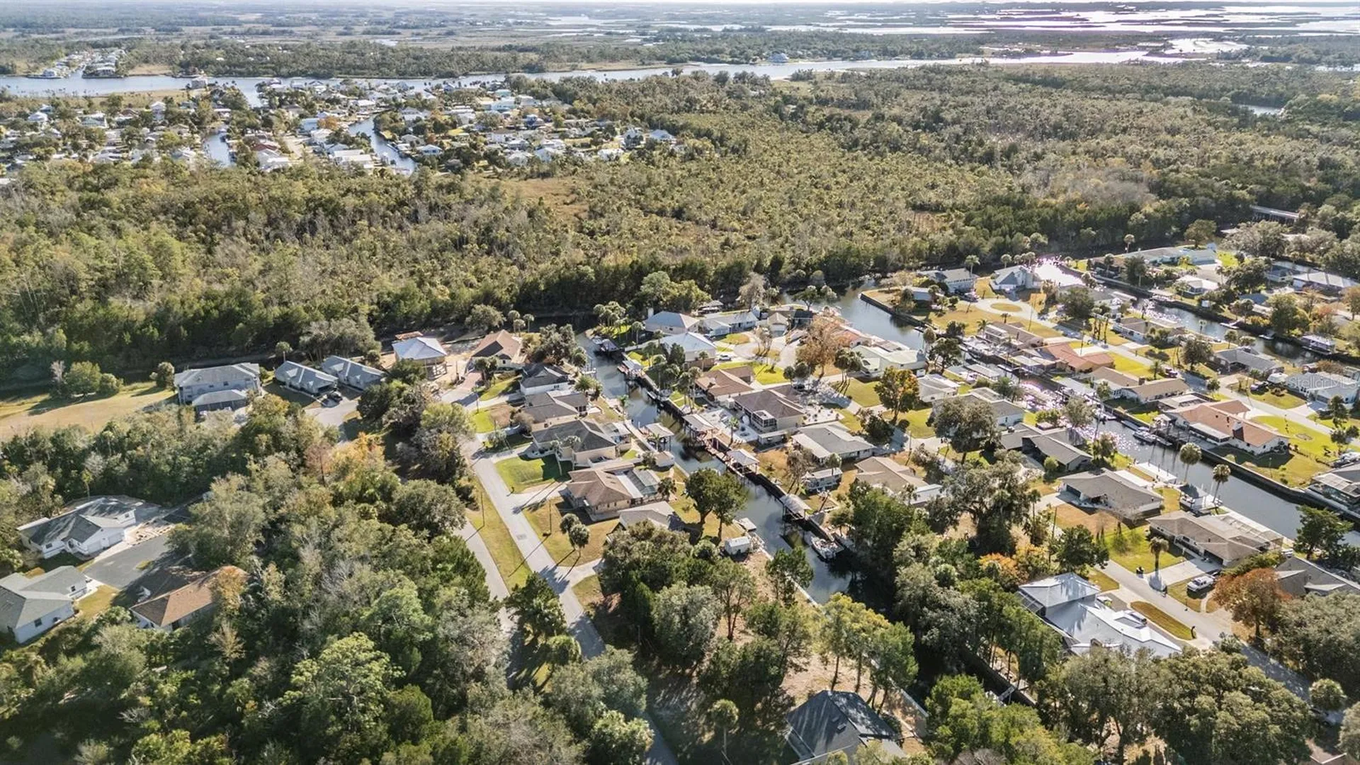 3924 N Apalachee Point Crystal River FL 34428