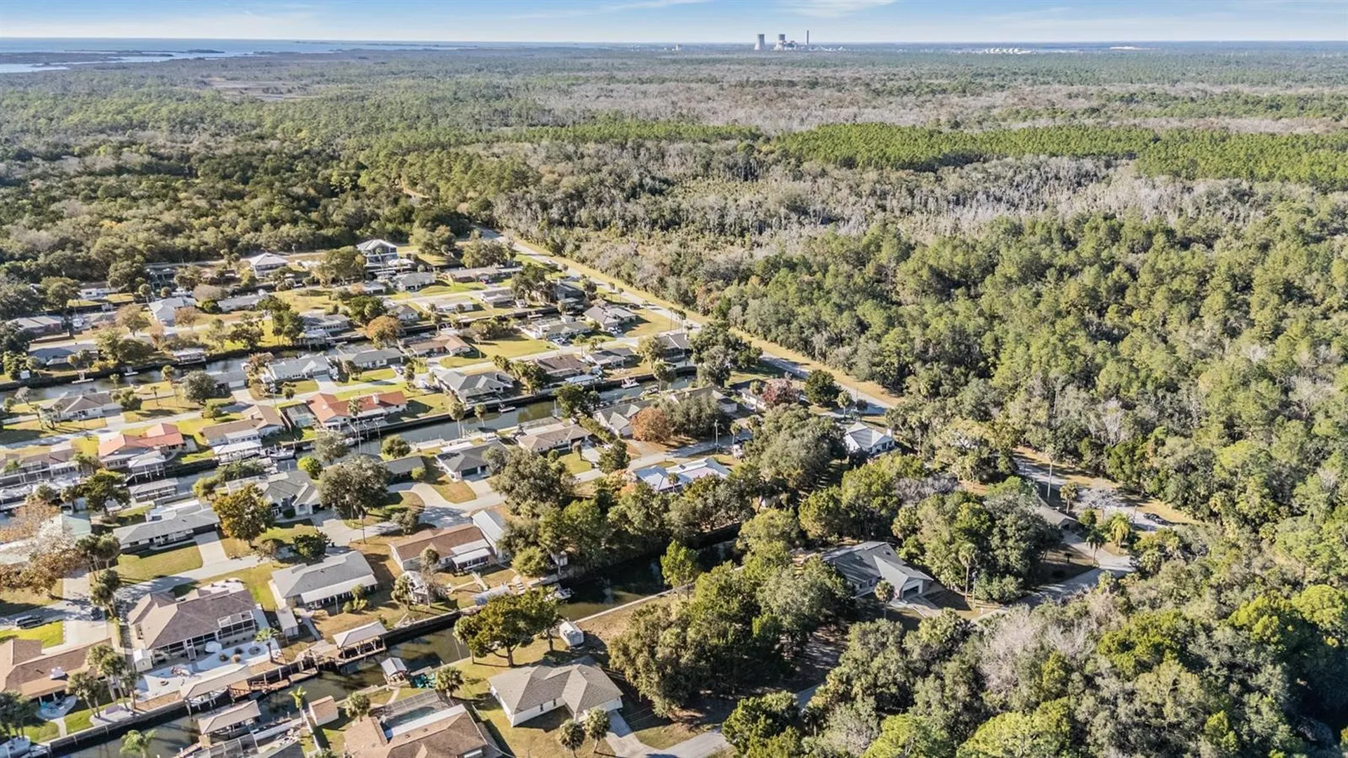 3924 N Apalachee Point Crystal River FL 34428