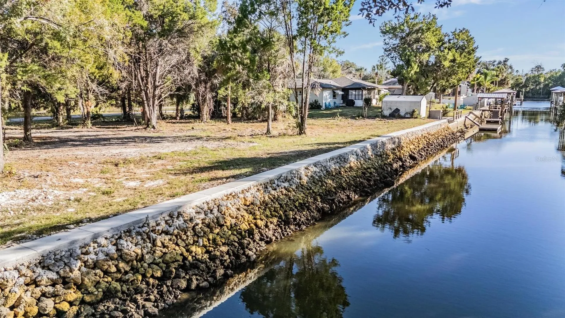 3924 N Apalachee Point Crystal River FL 34428