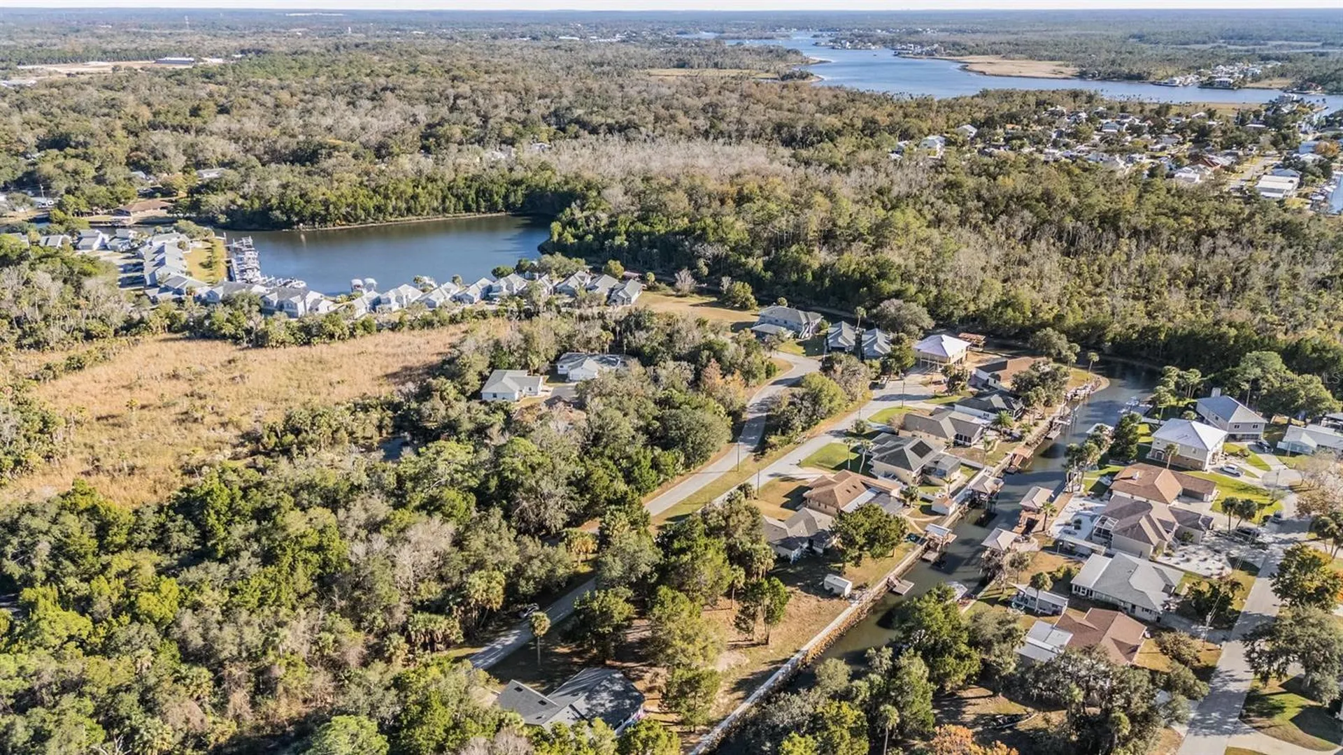 3924 N Apalachee Point Crystal River FL 34428