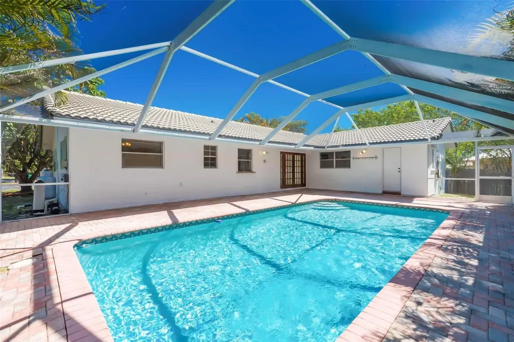 4250 NW 107th Avenue Coral Springs FL 33065
