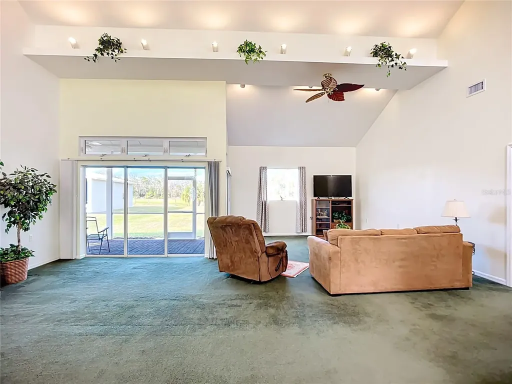 4353 Hidden River Road Sarasota FL 34240
