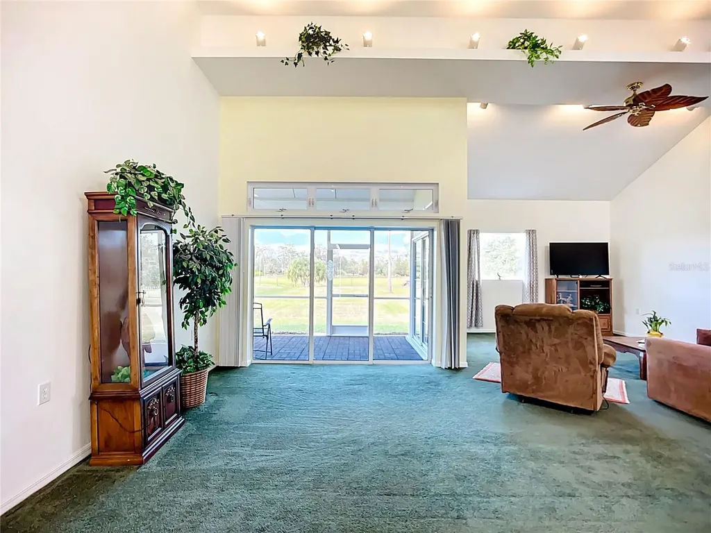 4353 Hidden River Road Sarasota FL 34240