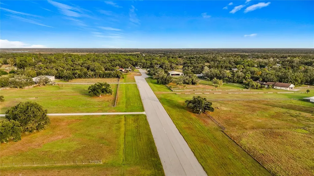 4353 Hidden River Road Sarasota FL 34240