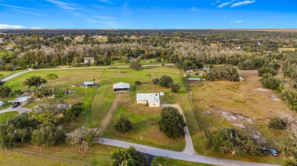 4353 Hidden River Road Sarasota FL 34240