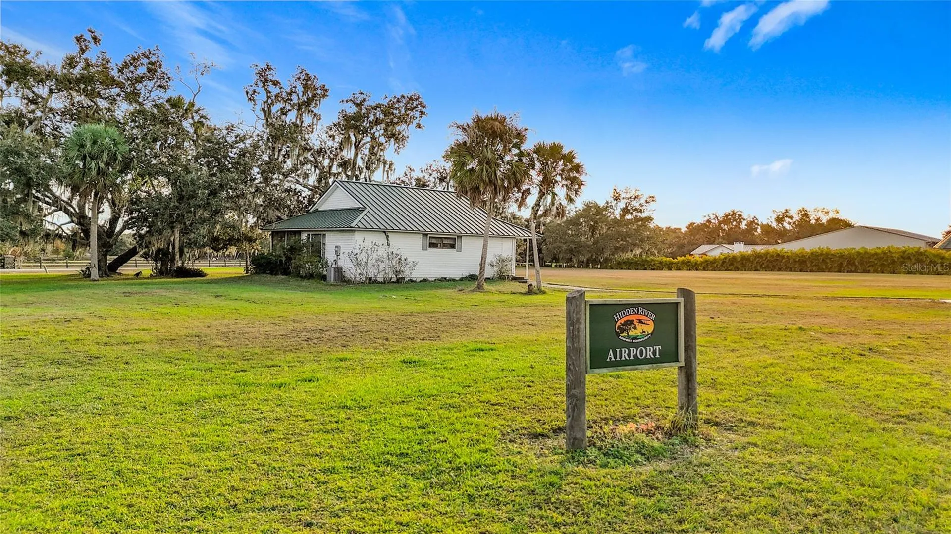 4353 Hidden River Road Sarasota FL 34240