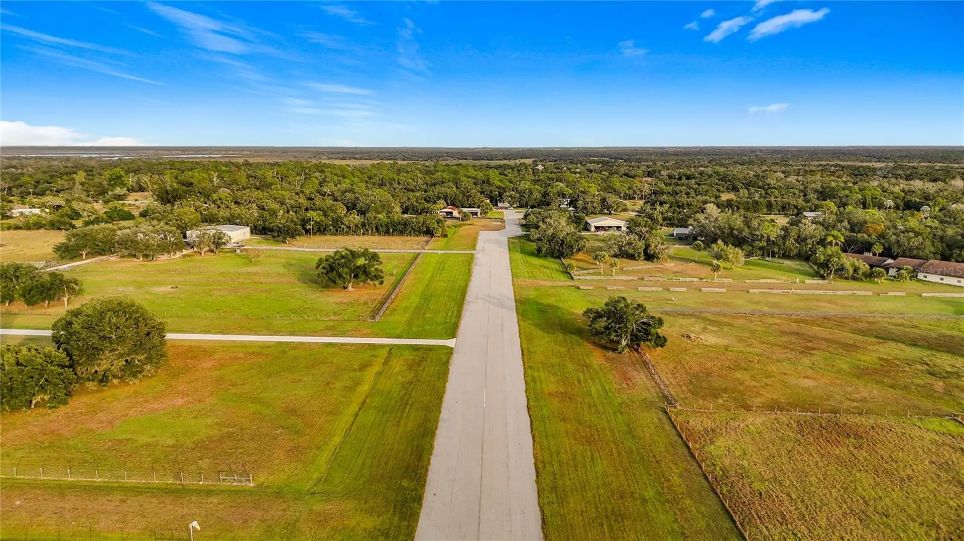 4353 Hidden River Road Sarasota FL 34240