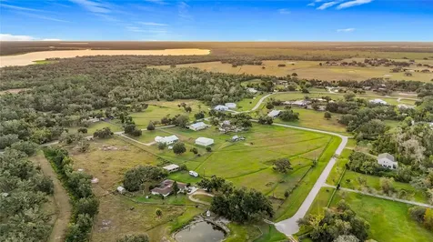 4353 Hidden River Road Sarasota FL 34240